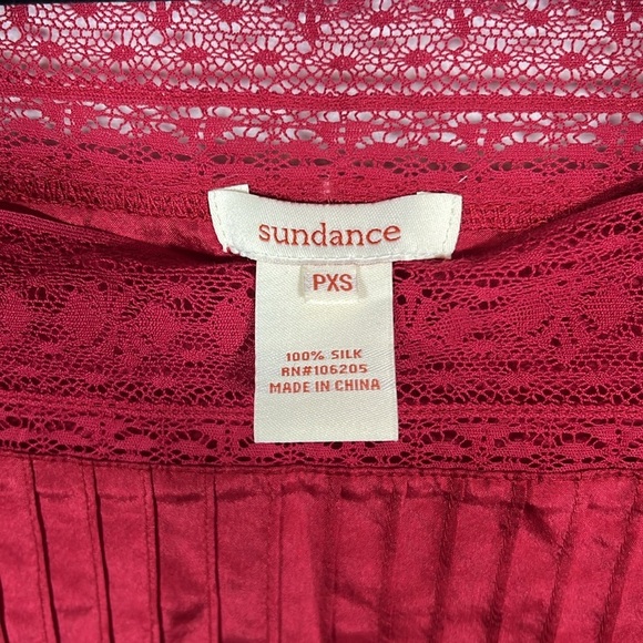 Sundance red silk lace blouse top size PXS petite XS XSP - Picture 3 of 5